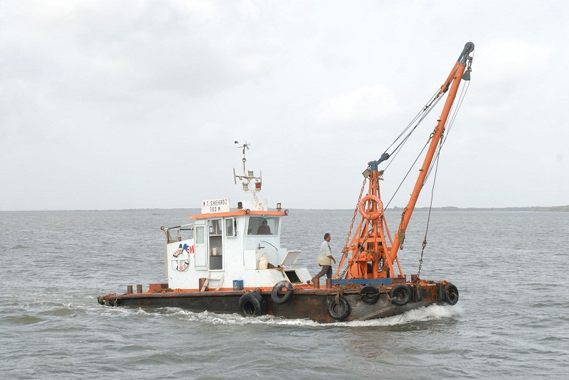 Motor Tug